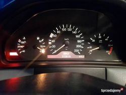 Używany 1996 Mercedes E300 | 5500 zł