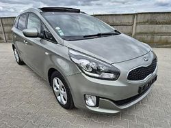 Beżowy Używany 2013 Kia Carens Minivan | 18 900 zł