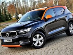 Czarny Używany 2022 Volvo XC40 R-Design SUV | 87 900 zł (Super Cena)