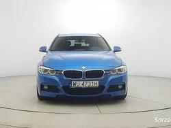 Niebieski Używany 2019 BMW 320 M Sport Kombi | 79 850 zł (Super Cena)