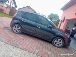Grafitowy Używany 2010 Renault Scénic III Minivan | 19 500 zł (Uczciwa cena)