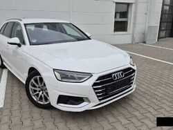 Biały Używany 2020 Audi A4 Kombi | 87 300 zł (Dość drogi)