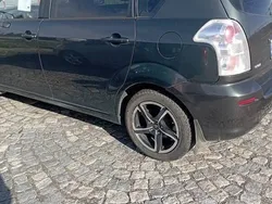 Szary Używany 2007 Toyota Corolla Verso Minivan | 11 300 zł (Uczciwa cena)