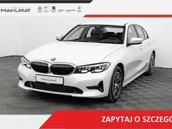 Biały Używany 2022 BMW 318 Advantage Sedan/Limuzyna | 104 800 zł