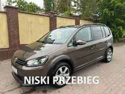 Brązowy (metalik) Używany 2013 VW Touran Minivan | 38 900 zł (Uczciwa cena)