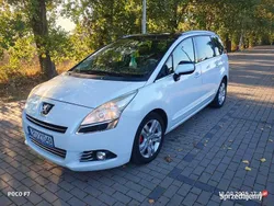 Używany 2011 Peugeot 5008 Allure Minivan | 17 900 zł (Uczciwa cena)