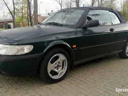 Saab 900