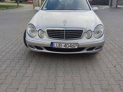 Srebrny Używany 2006 Mercedes E280 Sedan/Limuzyna | 20 000 zł