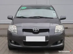 Szary Używany 2009 Toyota Auris Hatchback | 23 499 zł (Uczciwa cena)