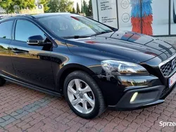Czarny Używany 2015 Volvo V40 Kombi | 46 900 zł (Uczciwa cena)
