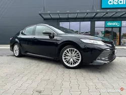 Czarny Używany 2020 Toyota Camry Executive Sedan/Limuzyna | 110 000 zł (Dobra cena)