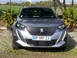 Szary Używany 2023 Peugeot e-2008 SUV | 68 999 zł