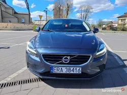 Używany 2017 Volvo V40 Kombi | 46 500 zł (Uczciwa cena)