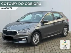Szary Nowe 2024 Skoda Fabia Selection Hatchback | 84 650 zł (Dobra cena)