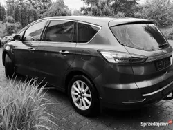 Grafitowy Używany 2017 Ford S-MAX Minivan | 33 000 zł
