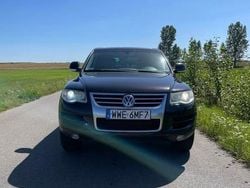 Czarny Używany 2007 VW Touareg SUV | 27 000 zł (Uczciwa cena)