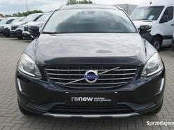 Czarny Używany 2017 Volvo XC60 Inscription SUV | 92 900 zł