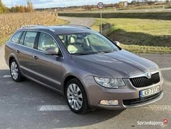Szary Używany 2011 Skoda Superb Kombi | 28 900 zł (Super Cena)