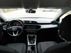 Szary (metalik) Używany 2020 Audi Q3 SUV | 89 980 zł (Dobra cena)