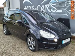 Czarny Używany 2010 Ford S-MAX Titanium Minivan | 23 800 zł (Uczciwa cena)