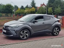 Szary Używany 2021 Toyota C-HR SUV | 89 900 zł (Super Cena)
