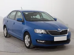 Niebieski Używany 2019 Skoda Rapid Hatchback | 38 999 zł (Uczciwa cena)