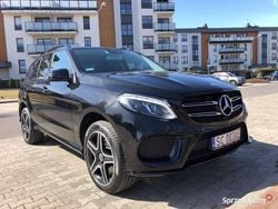 Czarny Używany 2018 Mercedes GLE350 SUV | 149 500 zł (Uczciwa cena)