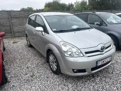 Srebrny Używany 2005 Toyota Corolla Verso Minivan | 10 900 zł (Uczciwa cena)