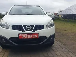 Biały Używany 2010 Nissan Qashqai +2 SUV | 32 900 zł (Uczciwa cena)