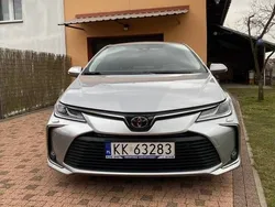 Srebrny Używany 2022 Toyota Corolla Comfort Sedan/Limuzyna | 69 900 zł (Dość drogi)