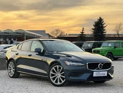 Niebieski Używany 2020 Volvo S60 Sedan/Limuzyna | 114 900 zł (Dobra cena)