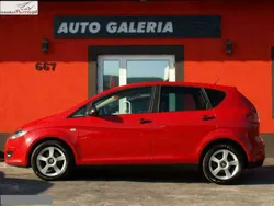 Czerwony Używany 2006 Seat Altea Minivan | 19 900 zł (Dość drogi)