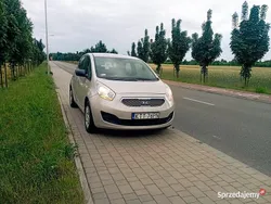 Beżowy Używany 2010 Kia Venga Hatchback | 13 900 zł (Dobra cena)