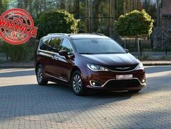 Czerwony Używany 2020 Chrysler Pacifica Touring Kombi | 89 900 zł
