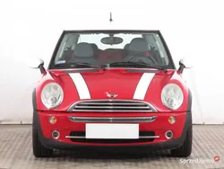Czerwony Używany 2005 Mini Cooper Hatchback | 15 000 zł (Uczciwa cena)
