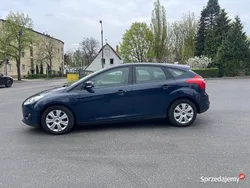 Niebieski Używany 2014 Ford Focus Ambiente Hatchback | 23 000 zł (Dobra cena)