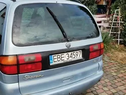 Niebieski Używany 2000 VW Sharan Minivan | 10 000 zł