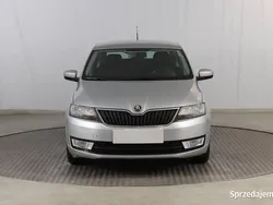Srebrny Używany 2014 Skoda Rapid Hatchback | 22 999 zł (Uczciwa cena)