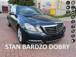 Czarny (metalik) Używany 2011 Mercedes E200 Kombi | 39 900 zł (Uczciwa cena)