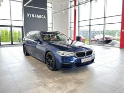 Niebieski Używany 2019 BMW 320 M Sport Kombi | 159 900 zł (Super Cena)