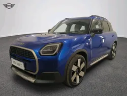 Blazing blue metalizowany Używany 2024 Mini Countryman SUV | 169 900 zł (Drogi)