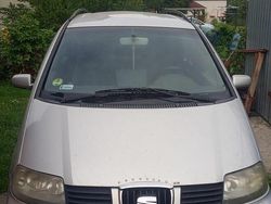 Srebrny Używany 2000 Seat Alhambra Minivan | 4200 zł (Dość drogi)