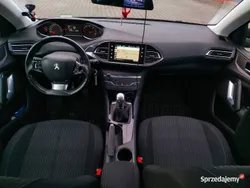Używany 2015 Peugeot 308 | 32 500 zł (Dość drogi)