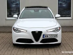 Biały Używany 2021 Alfa Romeo Giulia Sedan/Limuzyna | 115 900 zł