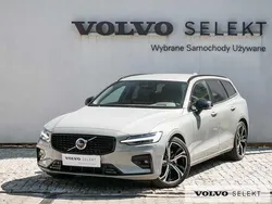 Szary Używany 2025 Volvo V60 Kombi | 199 900 zł (Drogi)