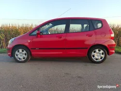 Czerwony Używany 2005 Honda Jazz Hatchback | 13 900 zł (Uczciwa cena)