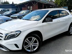 Biały Używany 2014 Mercedes GLA200 SUV | 64 900 zł