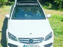 Biały Używany 2018 Mercedes C300 AMG line Kombi | 111 900 zł