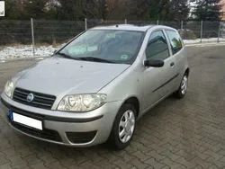 Srebrny (metalik) Używany 2004 Fiat Punto Hatchback | 7800 zł