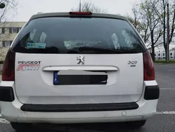 Biały Używany 2003 Peugeot 307 Kombi | 2400 zł (Dobra cena)